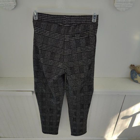 Suzy Shier Dress Pants, Grey/ Gray Size Small - Picture 9 of 10
